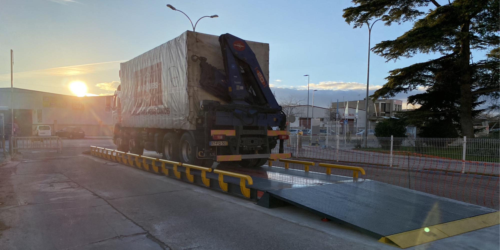 3 REASONS TO INVEST IN WEIGHING EQUIPMENT FOR THE LOGISTIC AND TRANSPORTATION SECTOR