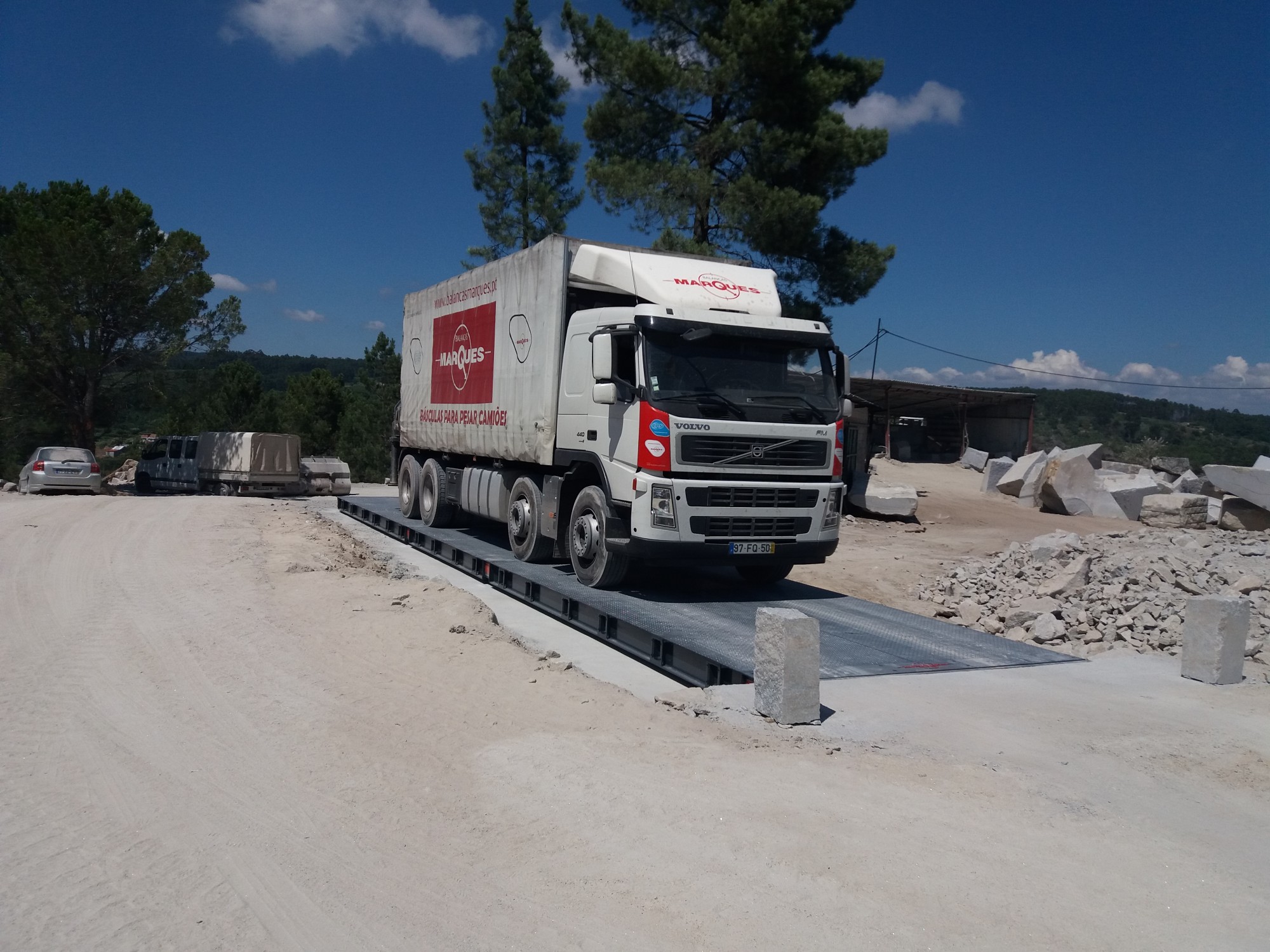 OVERLOAD IN TRUCKS: CONSEQUENCES AND PREVENTION