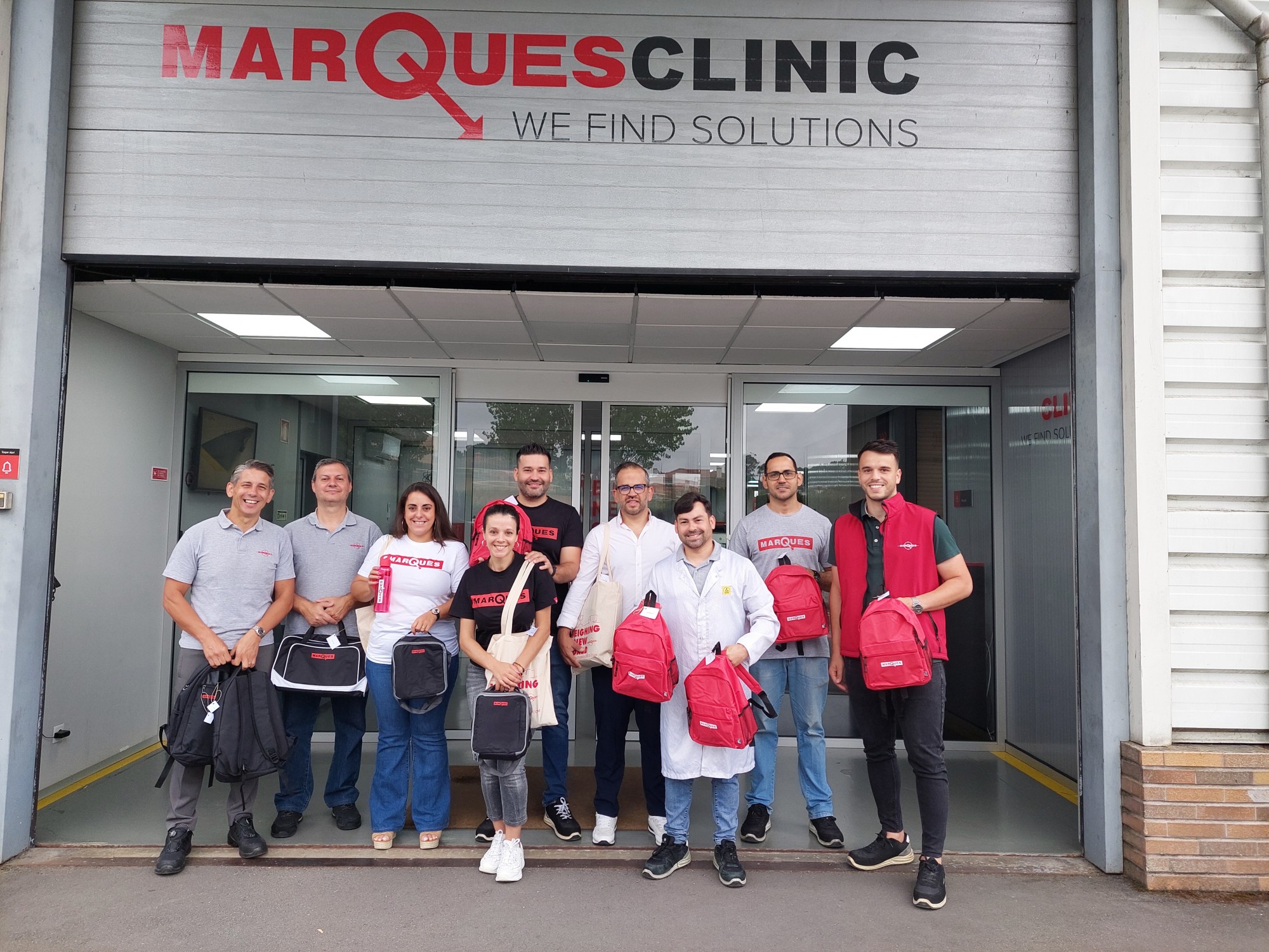 Grupo José Pimenta Marques continua a apoiar a educação dos filhos dos colaboradores com entrega de kit escolar